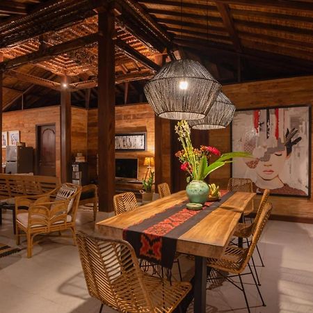 Villa Niyamas Ubud Exterior foto
